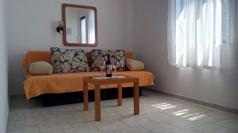 Croatia house for rent Karlobag Ribarica room 22